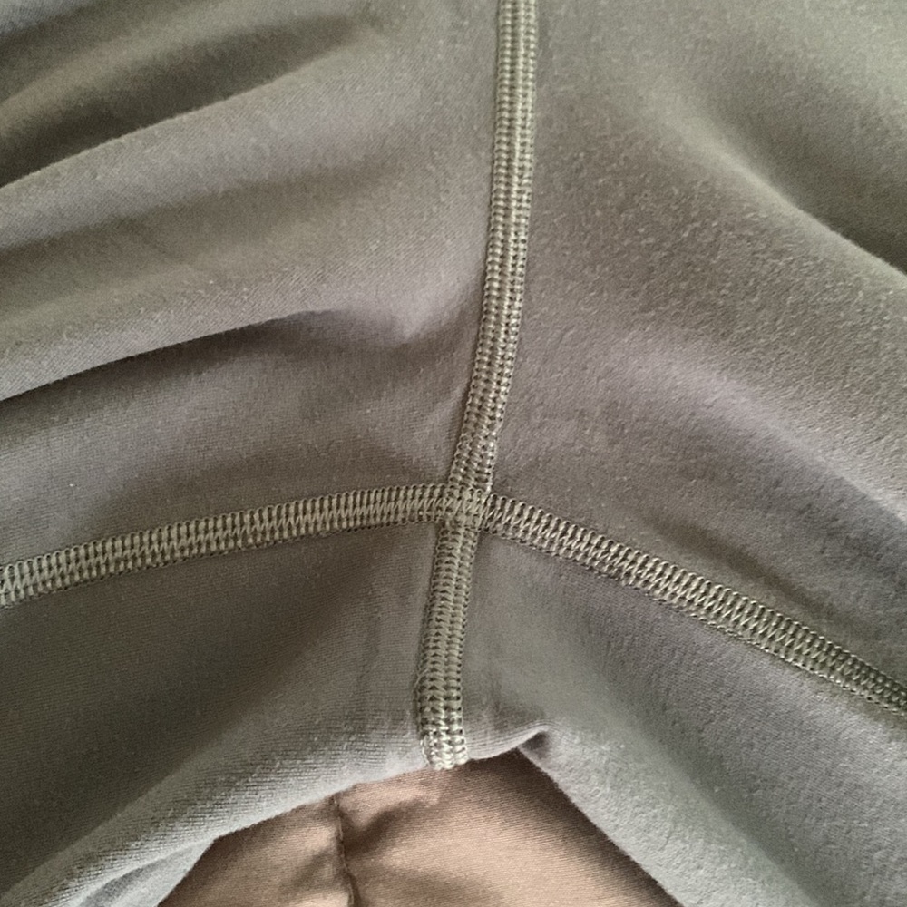 Lululemon Womens Crop WideLeg Pant - Picture 6 of 6
